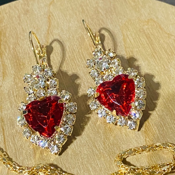 New Red Heart necklace and Earrings golden jewelry set rhinestone Valentines - Picture 4 of 6